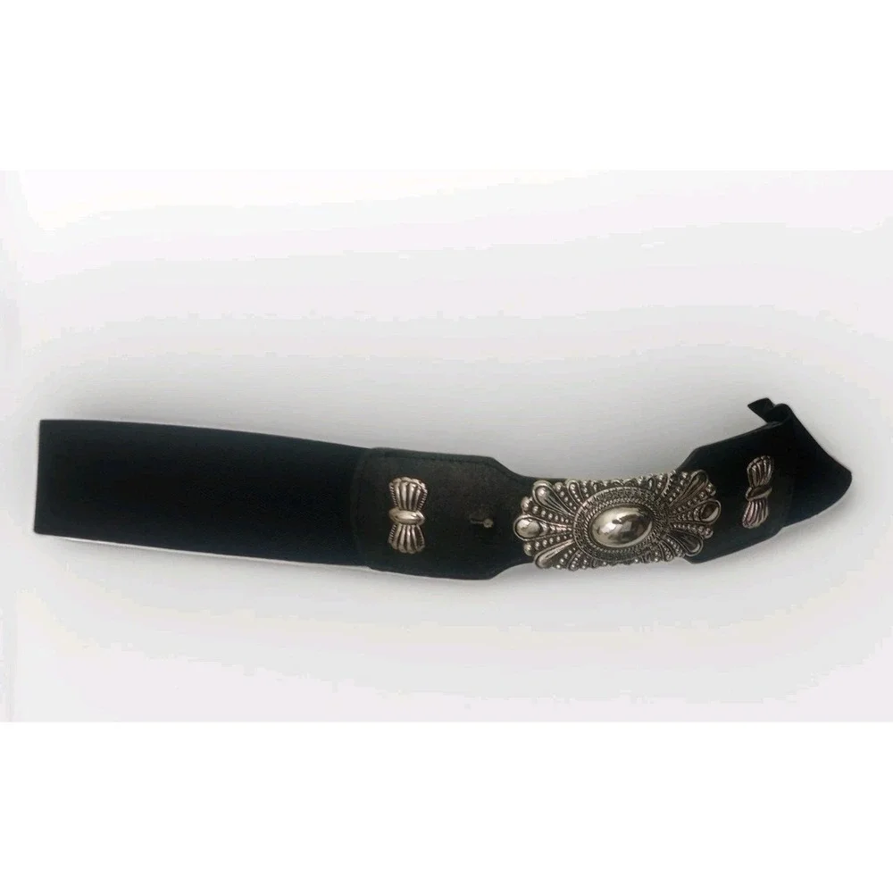 Wide Black  Stretchy Waist Belt - Women's Size M/L 40 Belt Silver Concho Bows